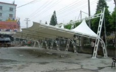 膜結(jié)構(gòu)車棚