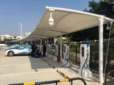 充電樁停車棚