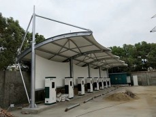 充電樁停車棚